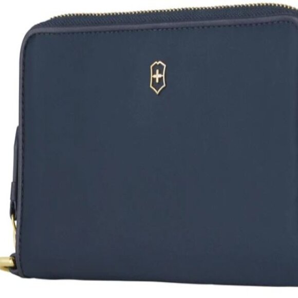 Victorinox Victoria 2.0 Smartphone Wallet/wristlet - Picture 3 of 3